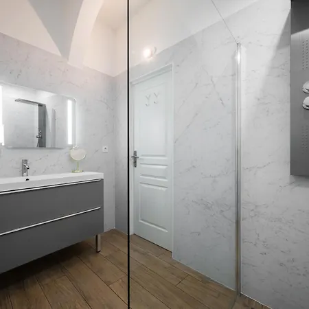 Le Cap, 3p Renove, Coeur Vieille Ville, Avec Parking Public Interparking Sablettes Apartmán *