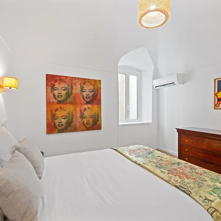 Le Cap, 3p Renove, Coeur Vieille Ville, Avec Parking Public Interparking Sablettes Apartment Menton