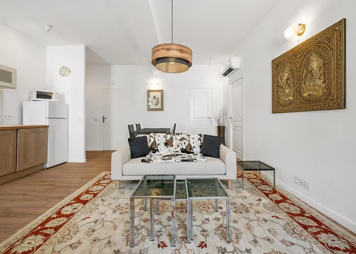 Apartman Le Cap, 3p Renove, Coeur Vieille Ville, Avec Parking Public Interparking Sablettes Menton